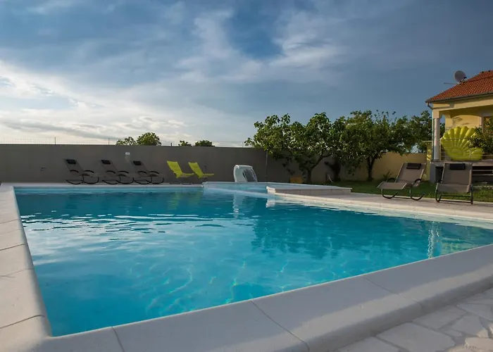 Orman Evi Dubis House