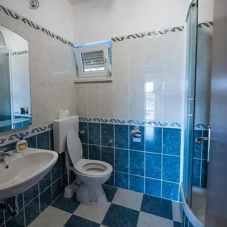 Domek letniskowy Dubis House